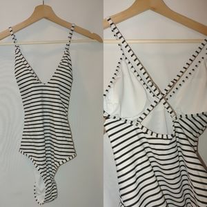 Cupshe One Piece Black White Stripe Swimsuit Vneck Cross Back Small V